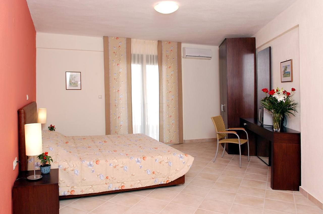 Hotel Ammos Polychrono Extérieur photo